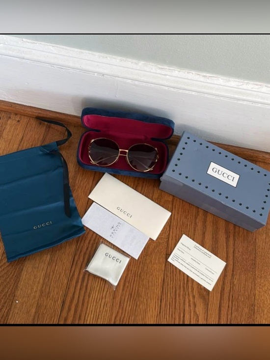 Gucci Accessories - New in box GUCCI round sunglasses